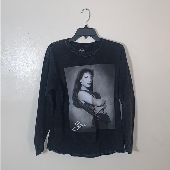 Selena Vintage Long Sleeve T-Shirt - Picture 2 of 4